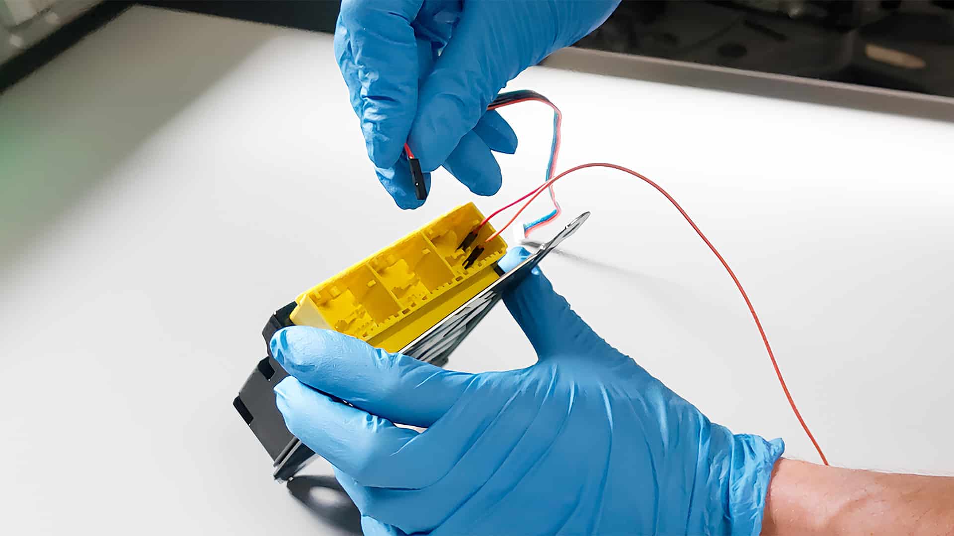 Pourquoi nous ne réparons pas les systèmes AIRBAG chez RCC ELECTRONIQUE